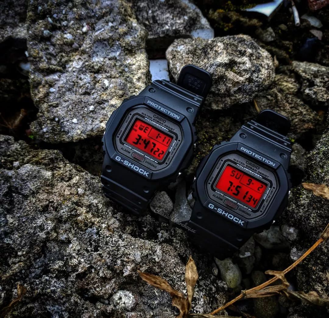 念想了十几年的“血屏”,如今要让你听个科幻故事