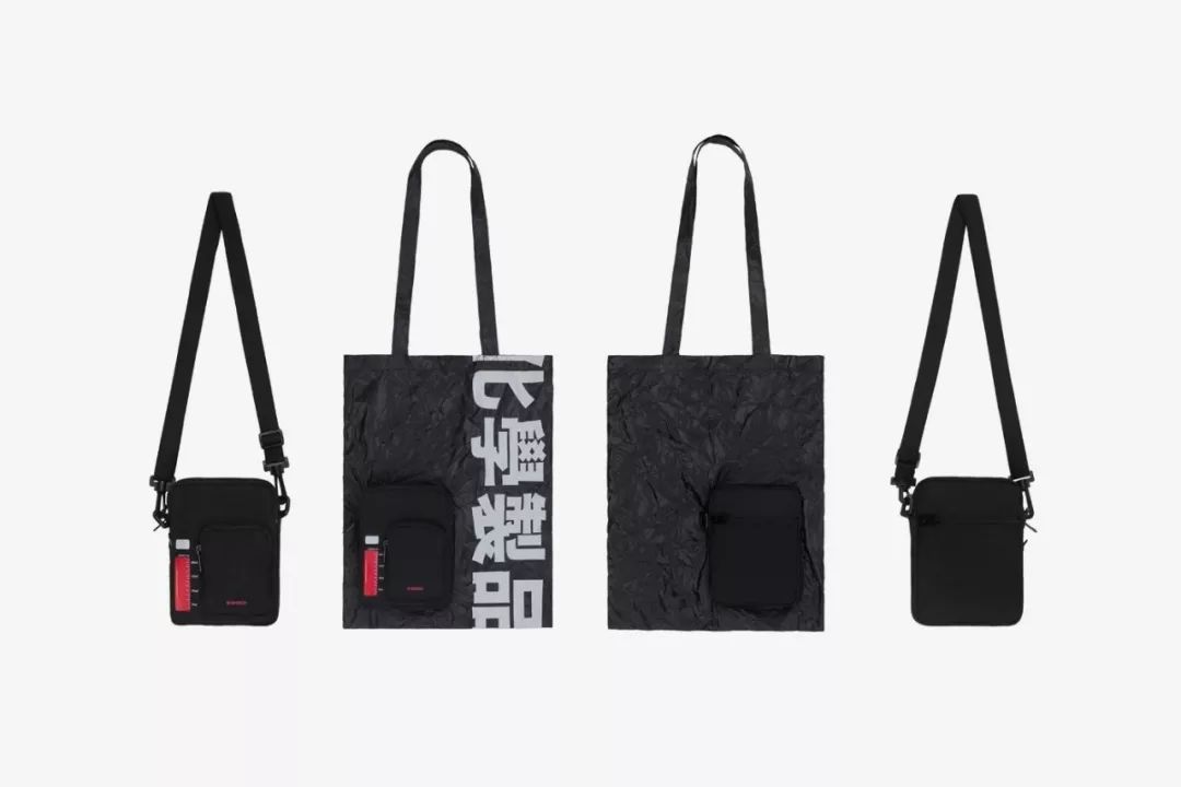 念想了十几年的“血屏”,如今要让你听个科幻故事