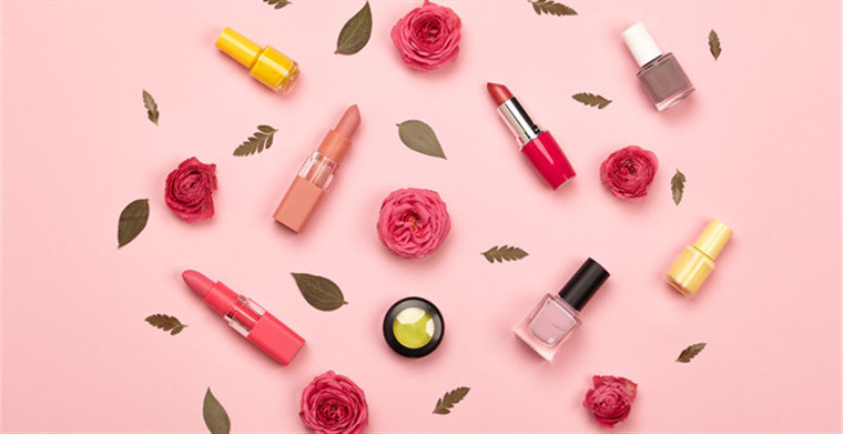 小心轻放!一文get产品安全运送规则,保护香水和化妆品的“玻璃心”