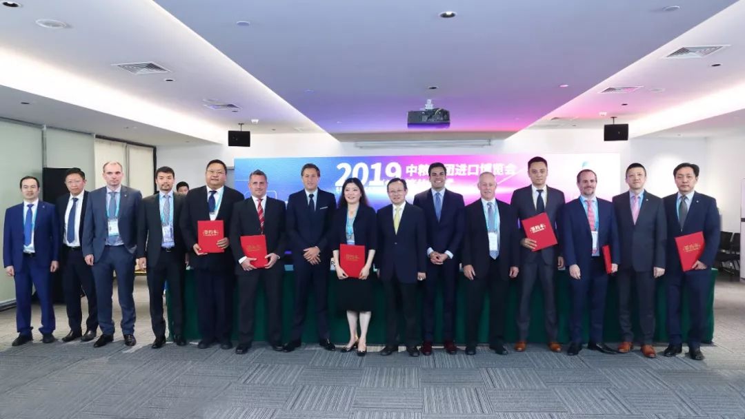 只买对的！9辆央企购物车进博会上收获满满！