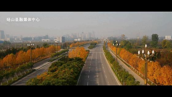漫步在景色迷人的网红打卡之地,自然景观网红打卡地