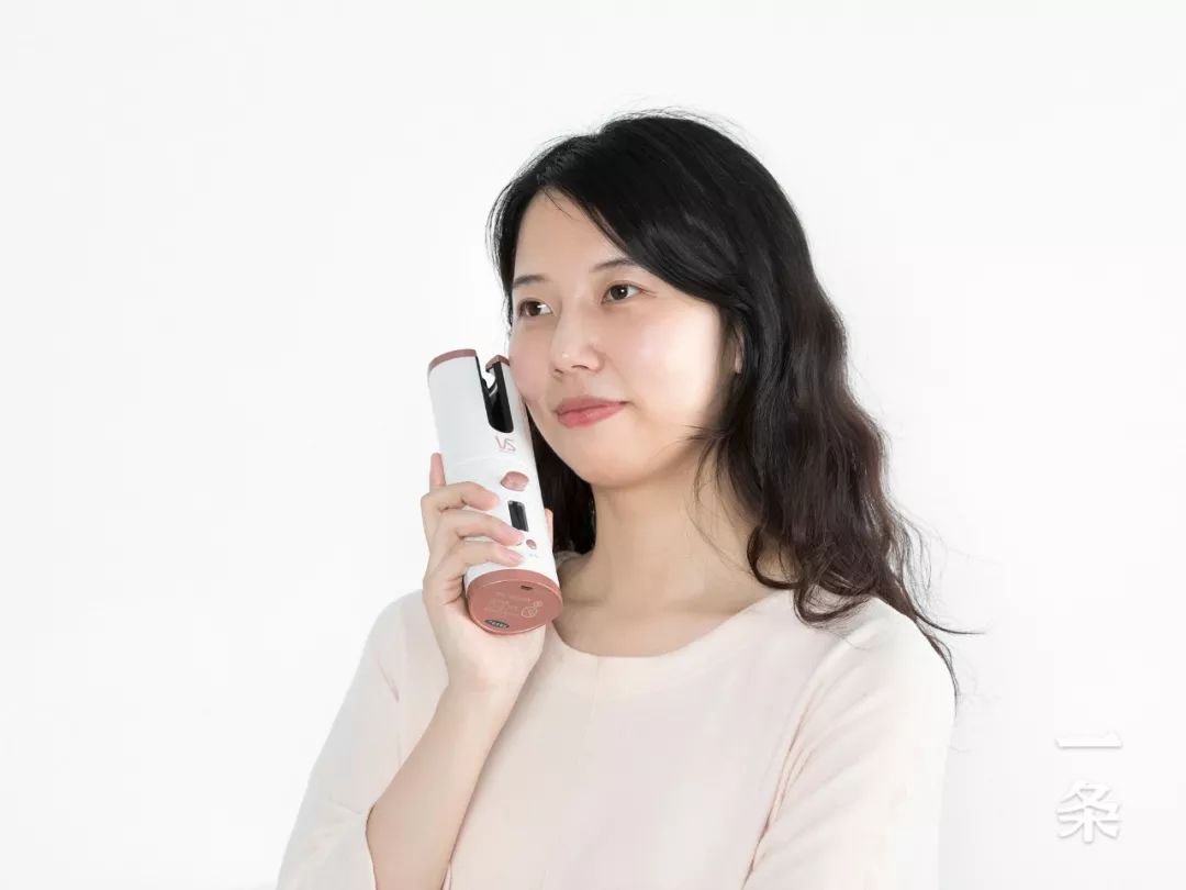 这个自动卷发棒,智能省心,手残星人必备丨界界好物馆