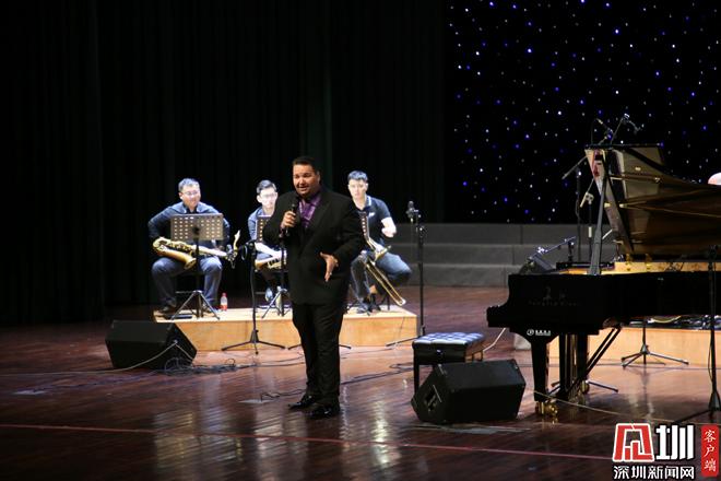 第七届深圳钢琴音乐季走进盐田美国钢琴超人演绎天籁之音