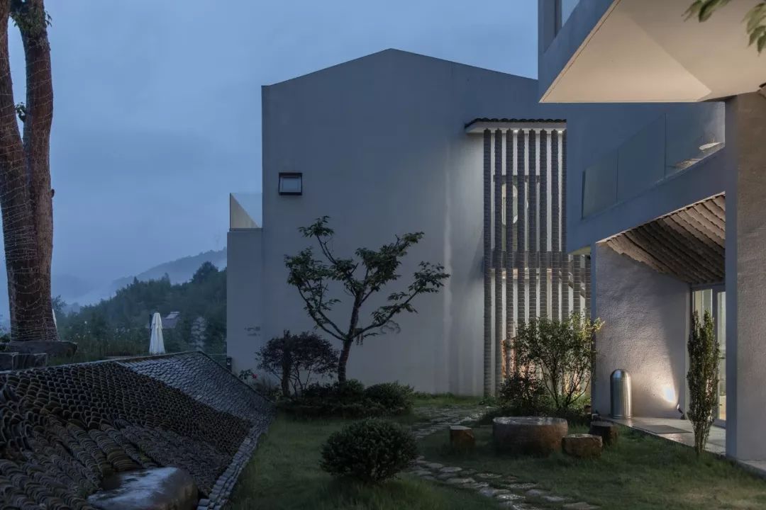 海景绝美民宿一日游,离主城1小时车程的风景民宿推荐