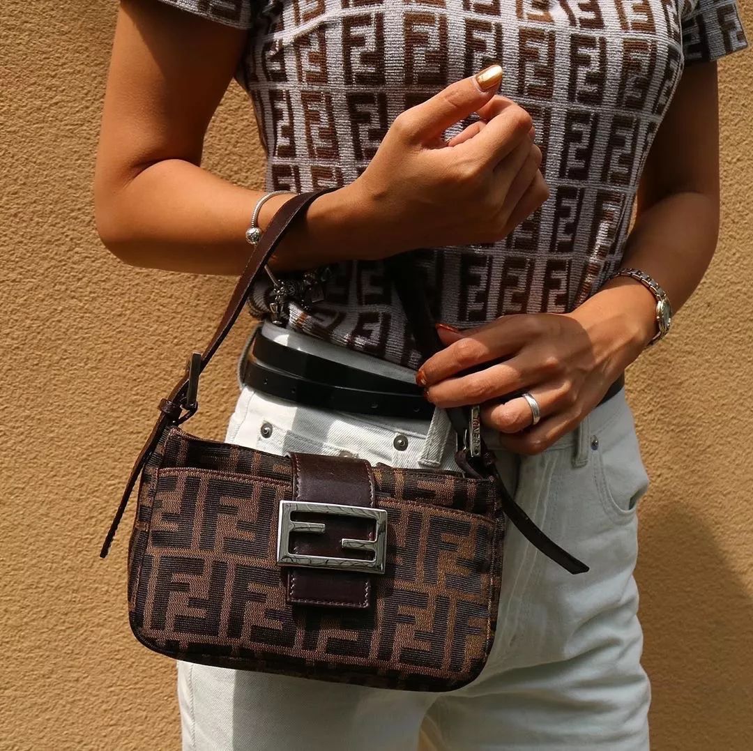 想买大牌包但是觉得不值得,杨幂肯豆怎么包