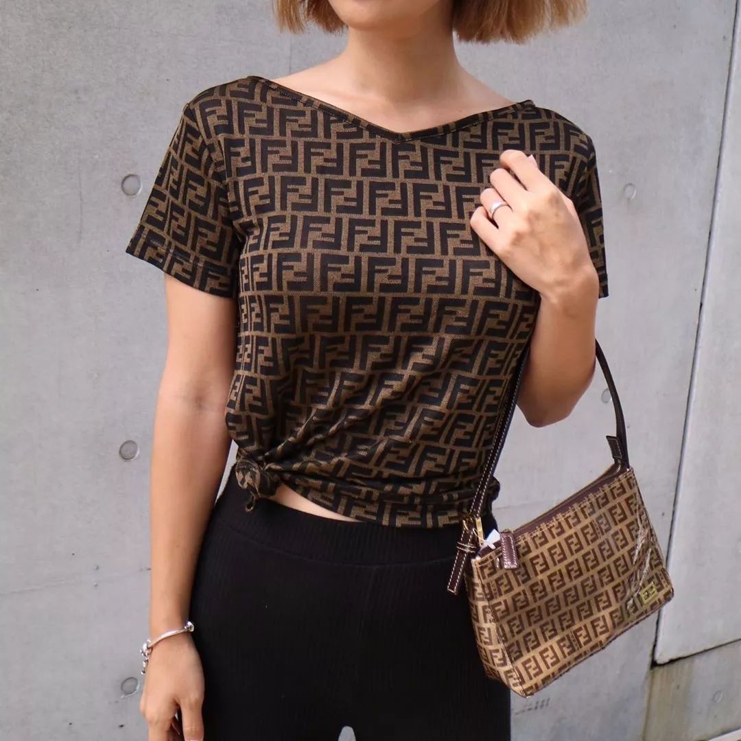 想买大牌包但是觉得不值得,杨幂肯豆怎么包