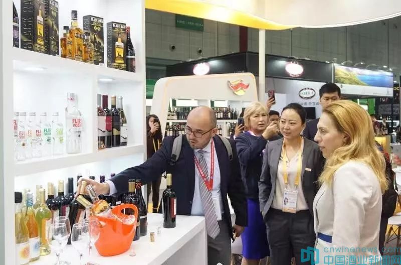 挖酒网的酒保真,名庄精品酒展