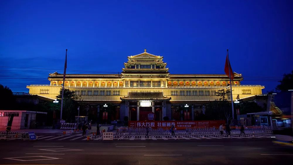 rf24-70f28闀滃ご璇勬祴,rf24-70f2.8闀滃ご閫備笉閫傚悎鏂版墜