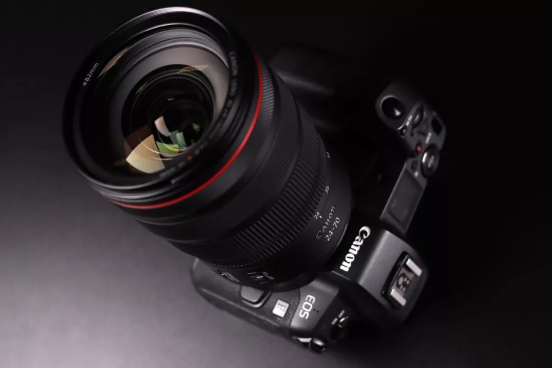 rf24-70f28闀滃ご璇勬祴,rf24-70f2.8闀滃ご閫備笉閫傚悎鏂版墜