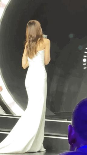 angelababy近日露腰装,angelababy小蛮腰马甲线