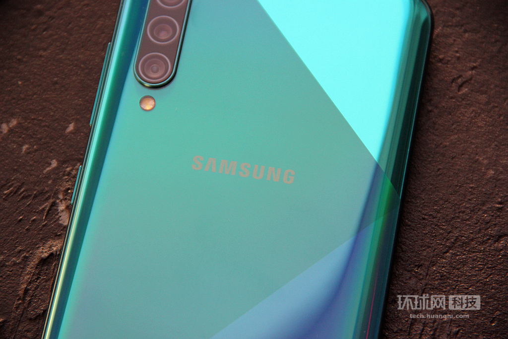 三星galaxya50s小白评测,三星galaxya50玩游戏测评