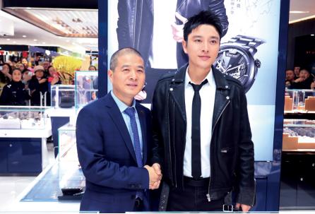 rarone雷诺男表,雷诺表品牌大使贾乃亮