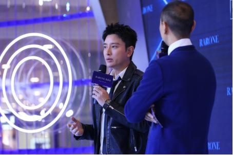 rarone雷诺男表,雷诺表品牌大使贾乃亮