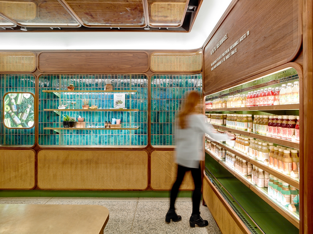 小小果汁店玩起复古油画风，这次真的美到心坎里了