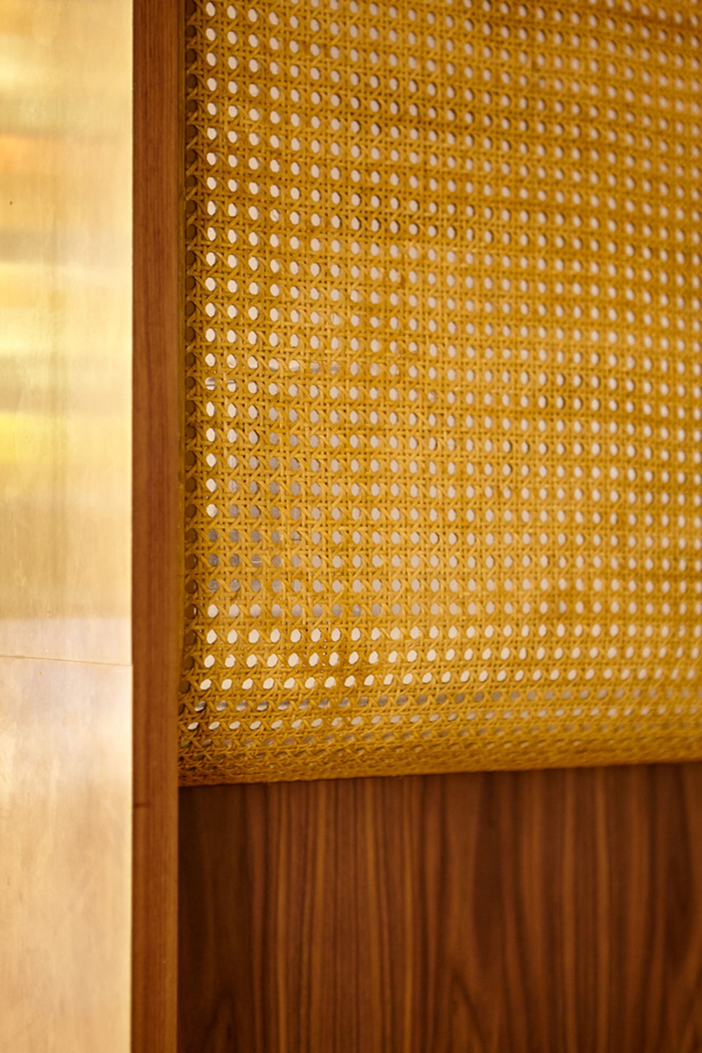 小小果汁店玩起复古油画风，这次真的美到心坎里了