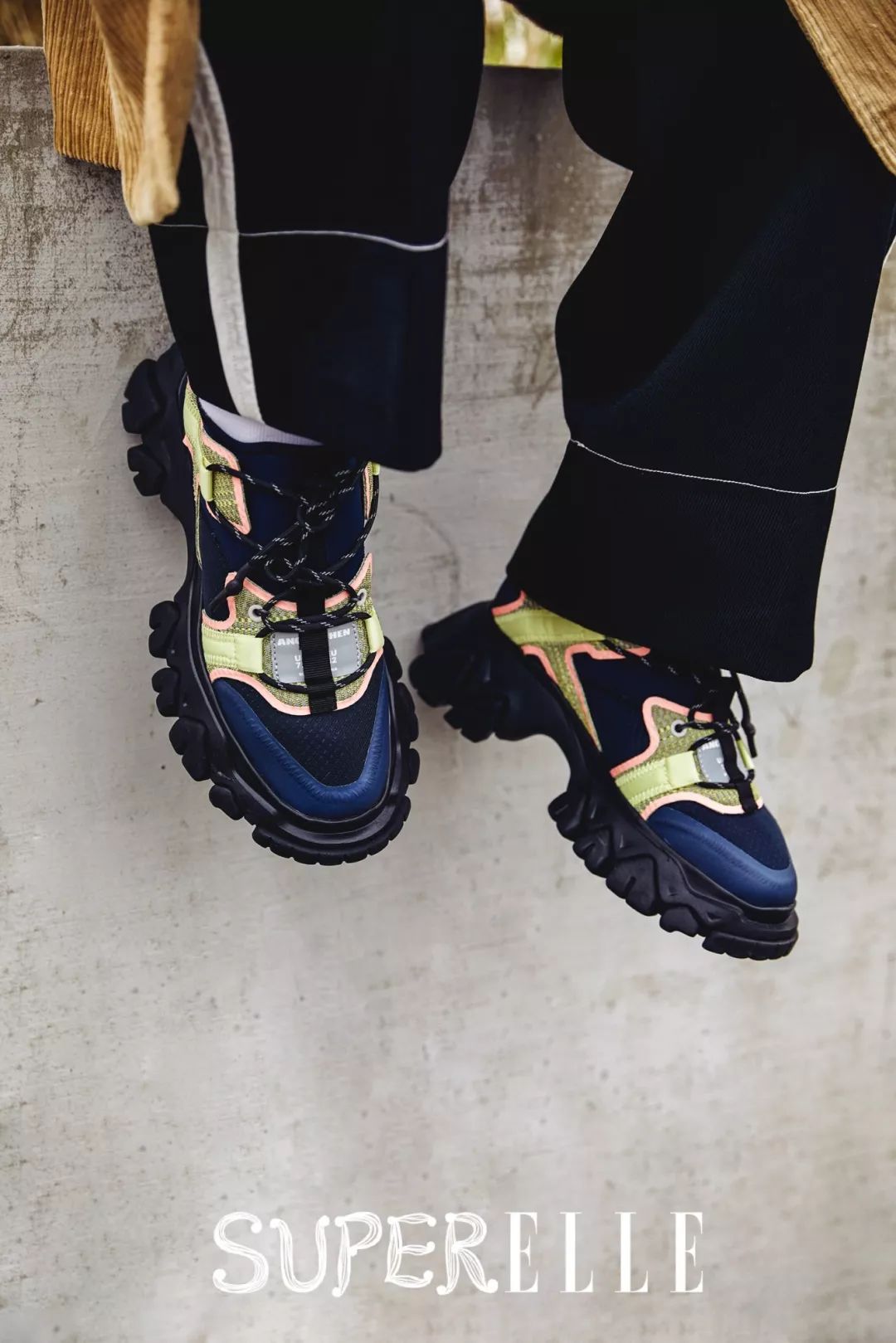 不知道买哪款运动鞋,秋冬不知道买什么女鞋好看