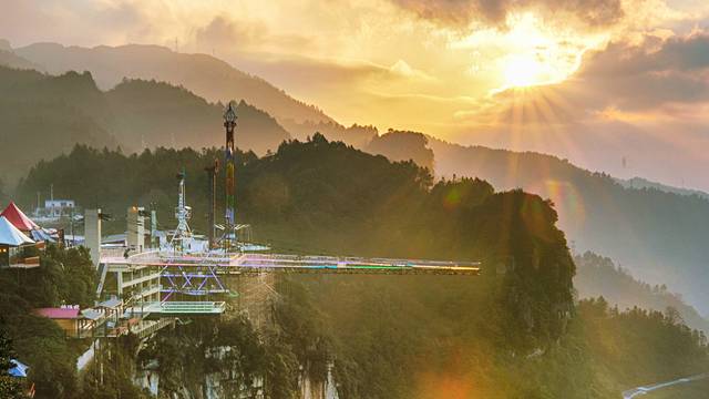 重庆网红景点奥陶纪攻略,重庆奥陶纪游玩怎么上来