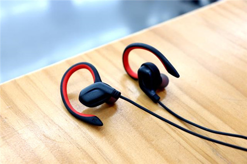 倍思游戏耳机c18,倍思c18沉浸式耳机