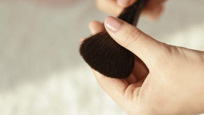 买了很多眼影却还是不会画,买了好多化妆品