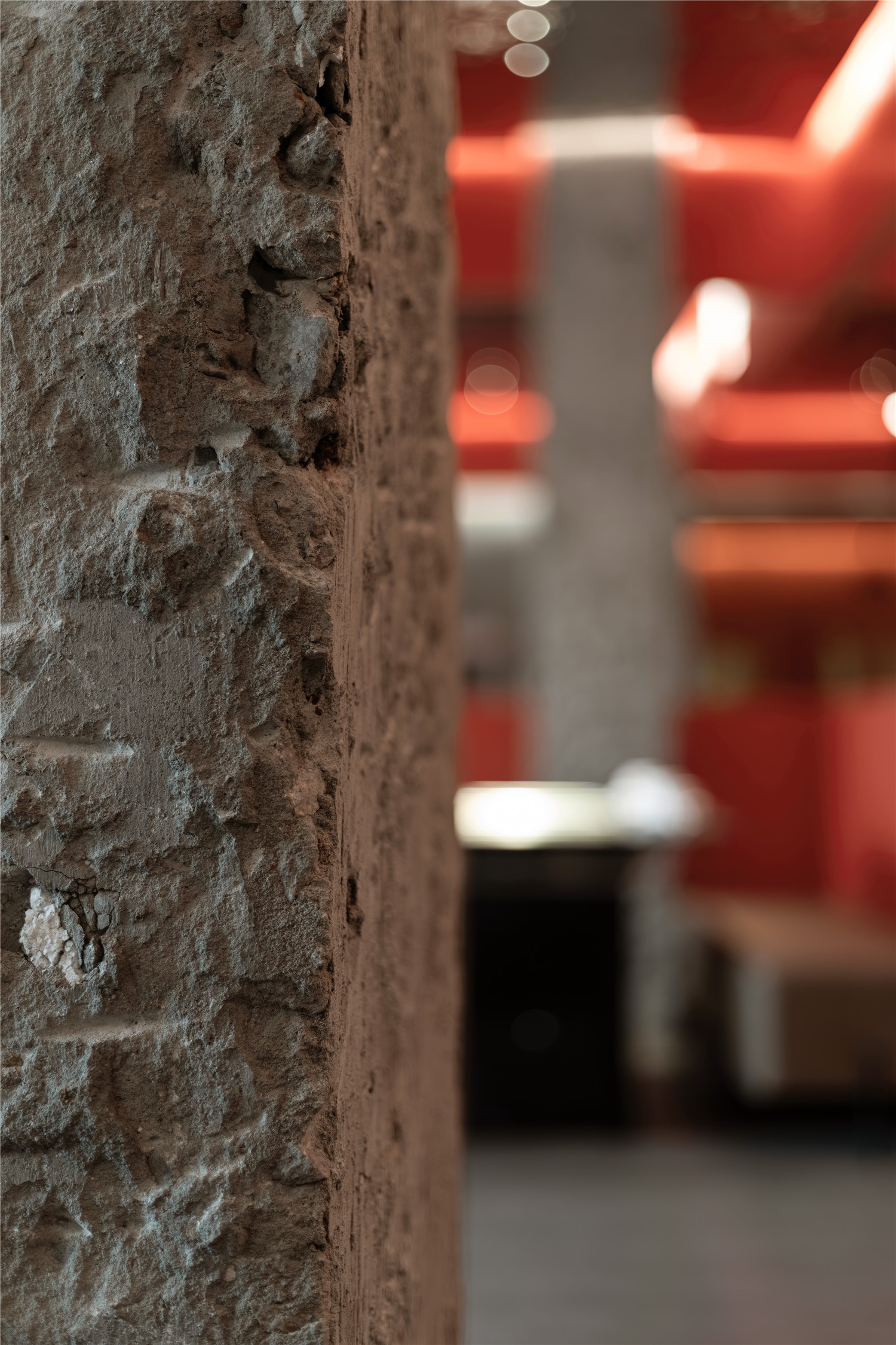 鐗╀笂绌洪棿鐏攨,閲嶅簡鐗╀笂绌洪棿