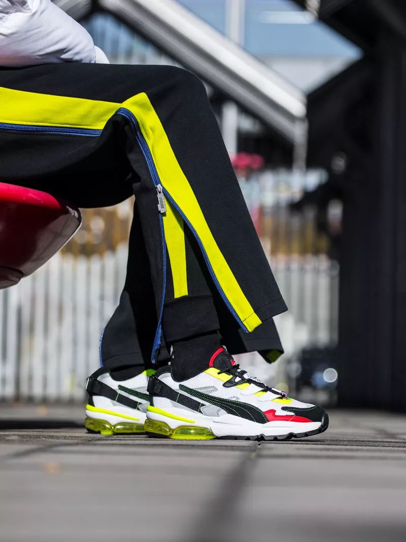 这个买不到的联名又来了！随便穿都超吸睛，怪不得这么抢手