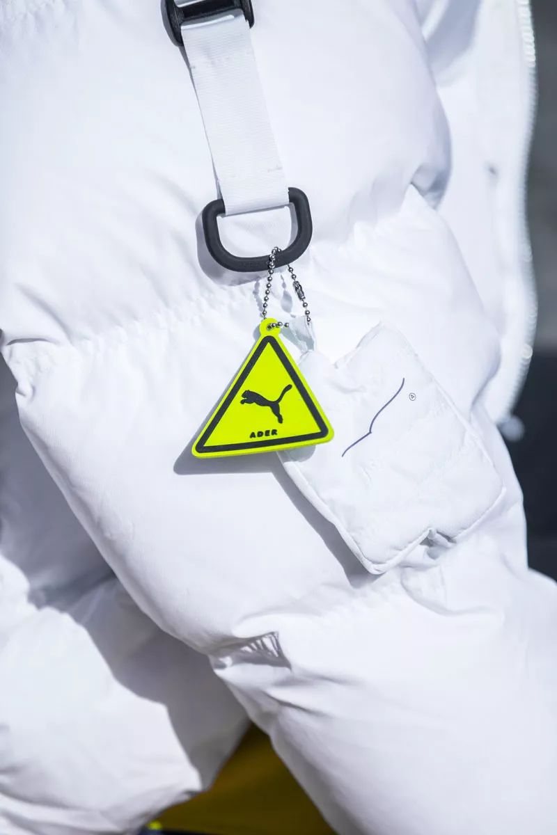 这个买不到的联名又来了！随便穿都超吸睛，怪不得这么抢手