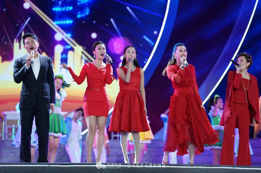 如果你和明星只有一米的距离，如何能求得合影