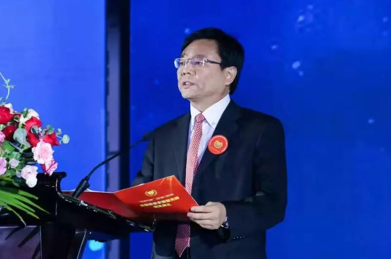 从经销商到服务商，这些百佳农资成了“新标杆”