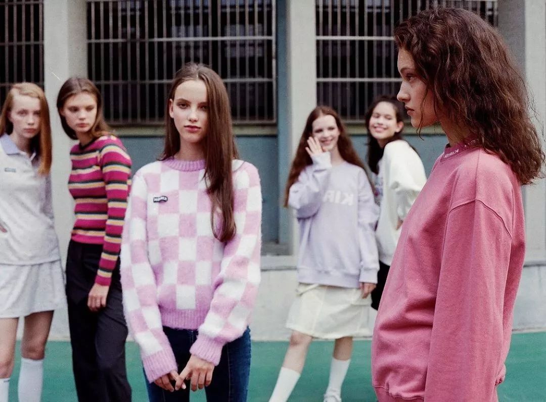 优衣库明星同款2019,优衣库跟zara哪个衣服好看