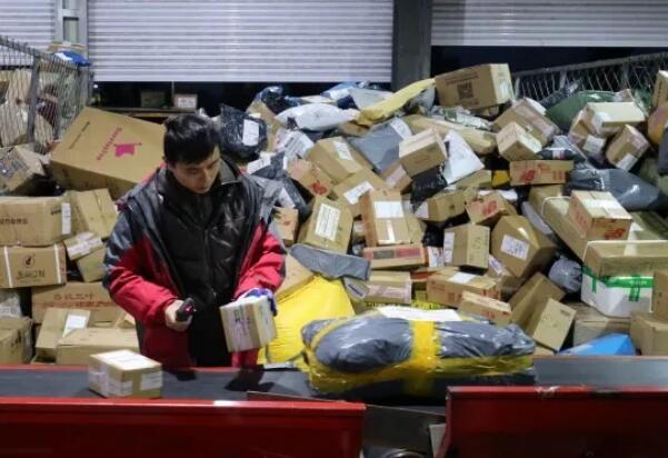 思客|今年“双十一”,快递为啥送得这么快?