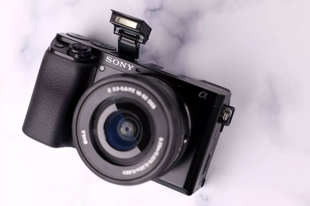 索尼alpha6100l测评,索尼新品相机阿尔法6100