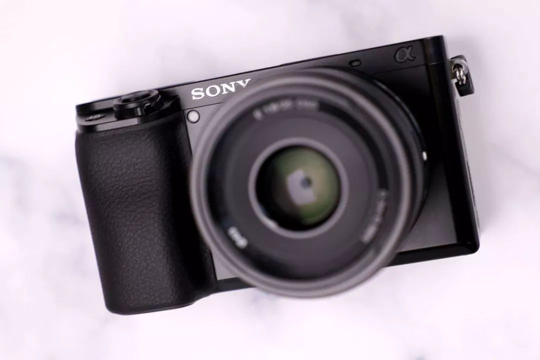 索尼alpha6100l测评,索尼新品相机阿尔法6100