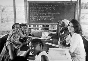 历史上的今天：遇难人数仅次911事件美*教邪**酿最大集体自杀案