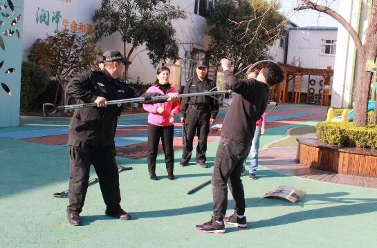 着火了怎么办幼儿园完整版,着火了该怎么办幼儿园