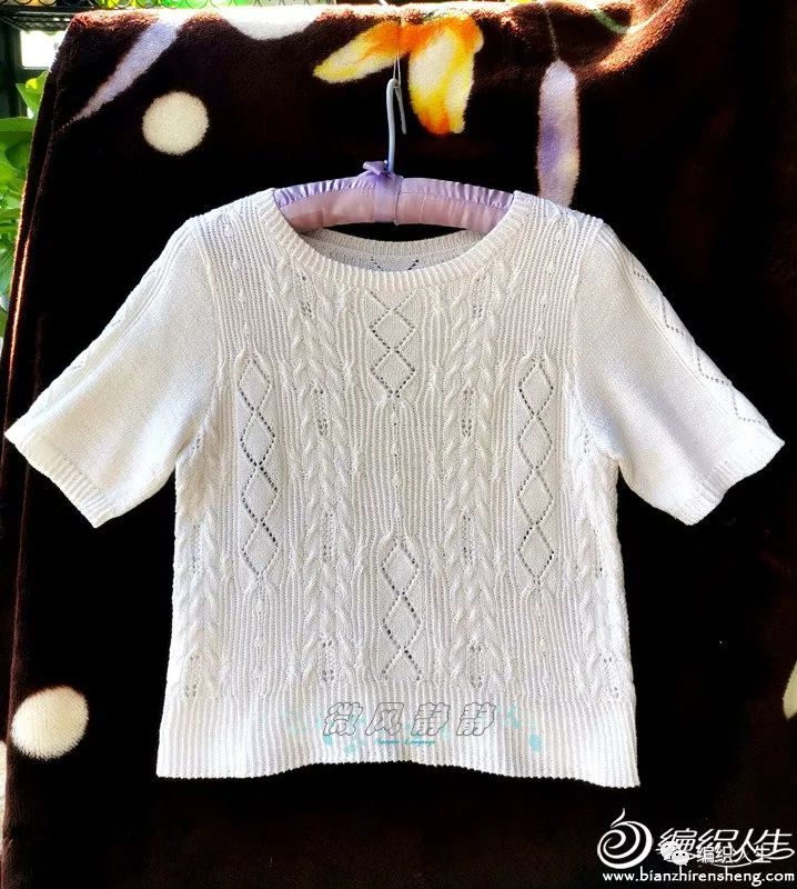 一款时尚百搭棒针镂空衫图解,荷叶边淑女中袖棒针衫教程图解