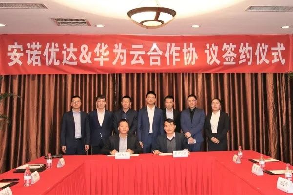 医药健闻周报|雅培CEO的白千里辞职；阿斯利康与欧姆龙达成长期的全球合作