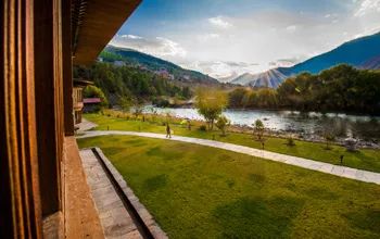 LP公布2020世界最佳旅行目的地！榜首竟是个被安缦六善争抢的宝藏国家