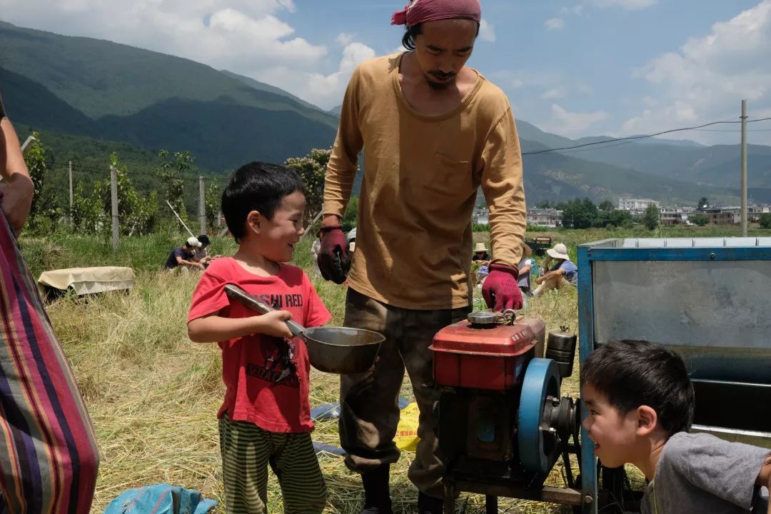 在“山洞”里过了两年乌托邦的生活，我渐渐明白了安定的意义