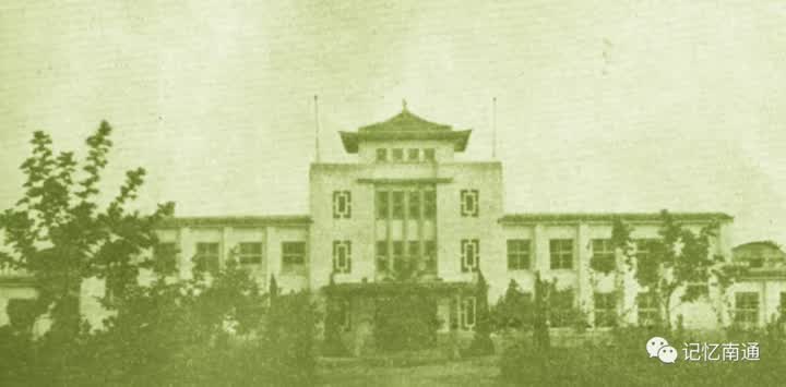 *少奇刘**曾在南通听他弹琴