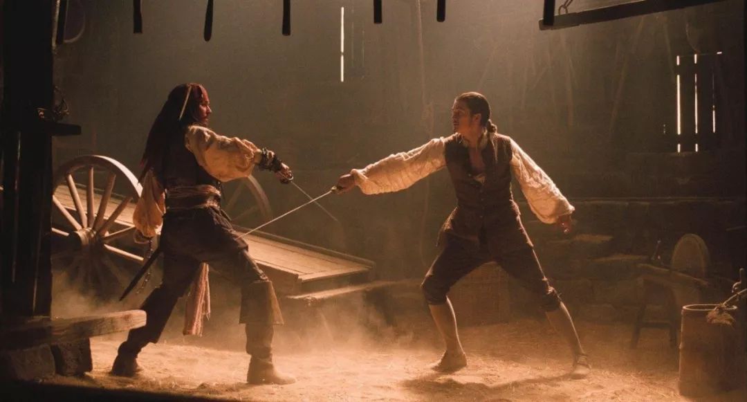 今年最火的靴子是什么牌子的,2019冬最流行的靴子