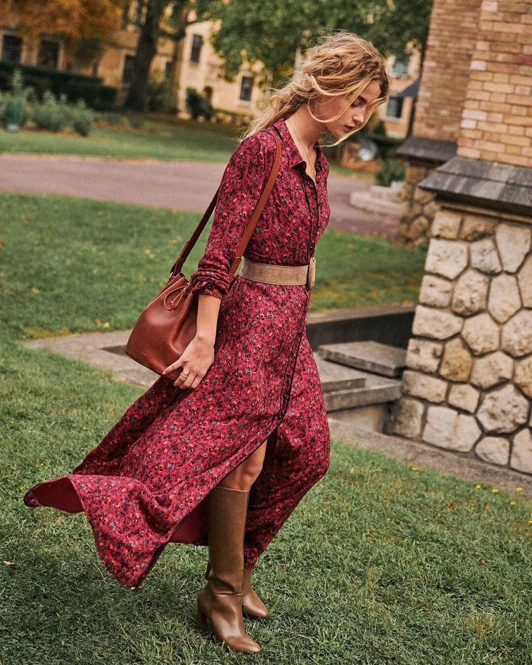 今年最火的靴子是什么牌子的,2019冬最流行的靴子