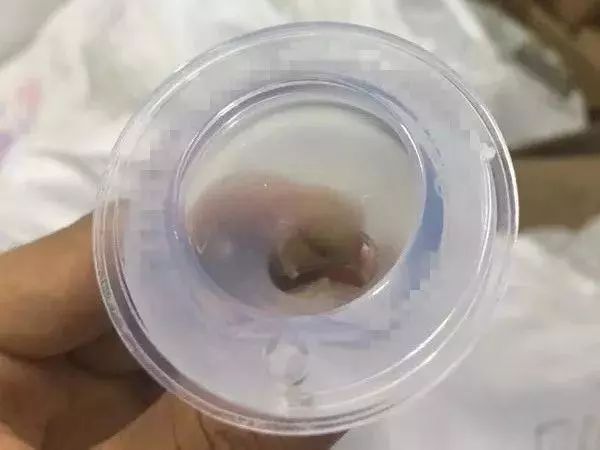 成本几元卖上百，成分致癌，你家孩子可能正在用