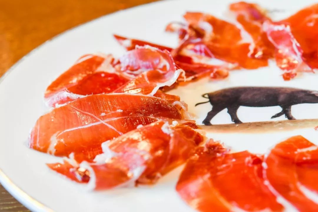 超大蓝鳍金枪鱼吃什么,蓝鳍金枪鱼汉堡