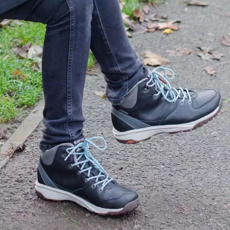 欧美登山鞋,超显高的登山鞋