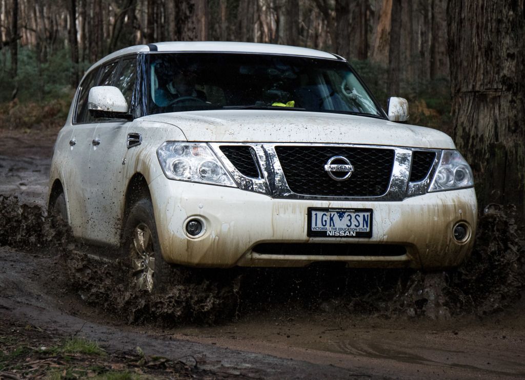 途乐2023款无敌舰队和老款4.0,途乐2024新款4.0铂金版七座