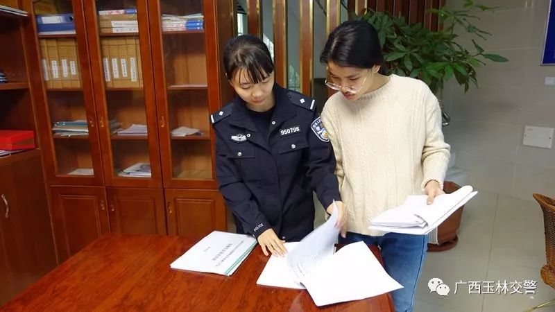 交警三狠抓扎实开展道路安全宣传,玉林高速交警三大队