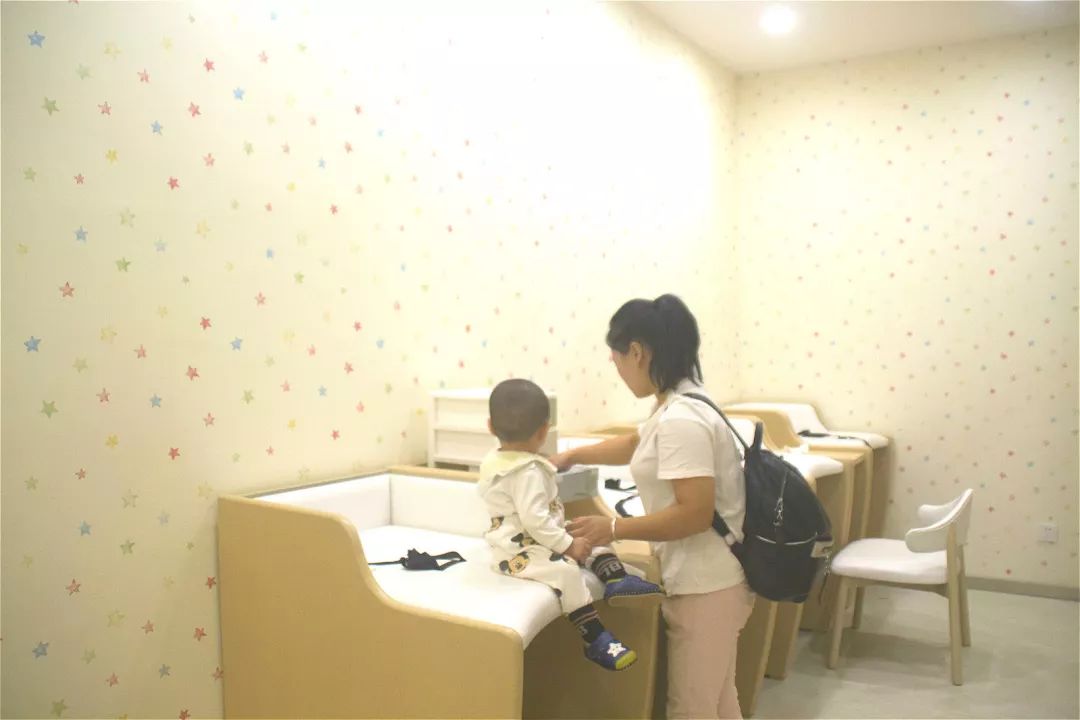 江西赣南脐橙5斤福利装皮薄,福利款赣南脐橙10斤装