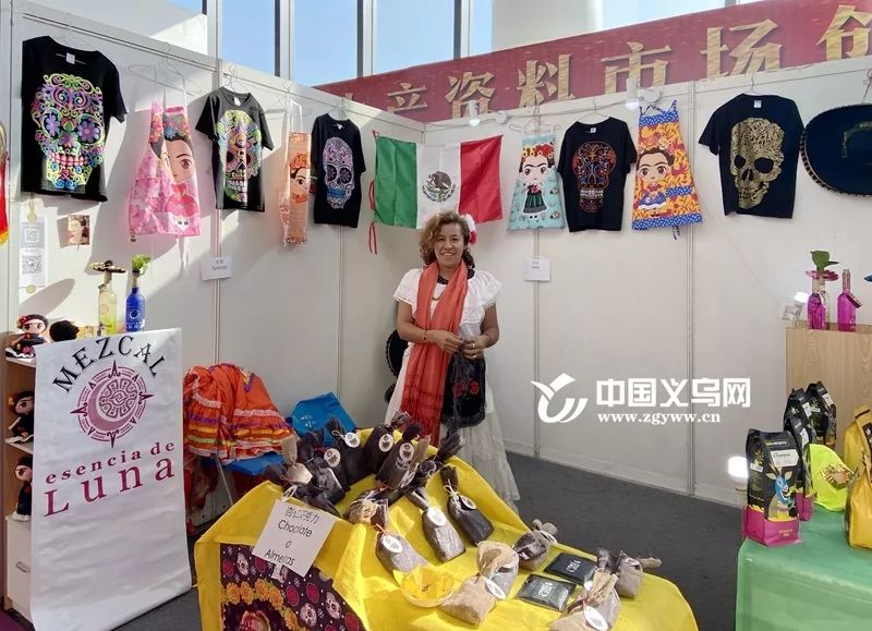 越南榴莲饼批发,越南特产榴莲饼火爆