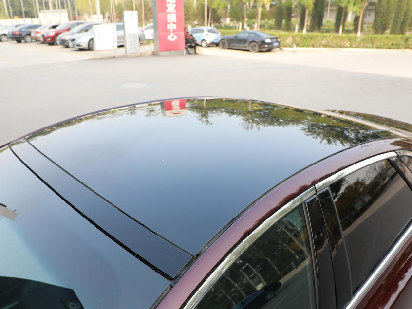 标配10气囊的suv,mkz可变悬挂