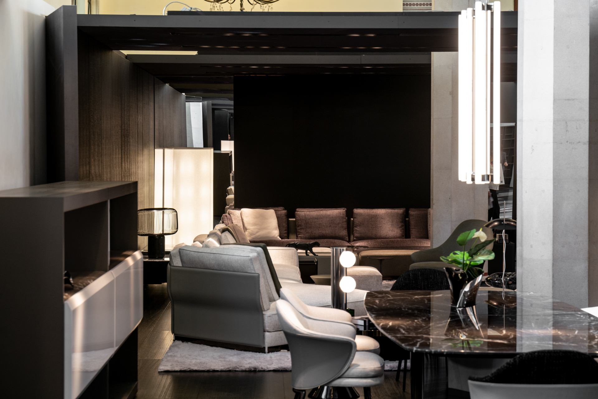 家天地DomusTiandi再携Minotti,Oluce惊艳2019米兰上海展